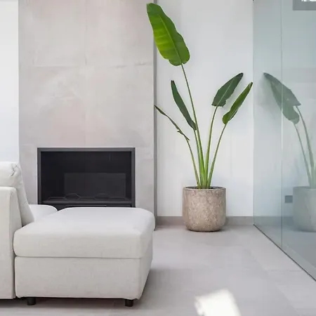 Vega Luxury Living Premium Features Gym Jacuzzi Villa Marbella